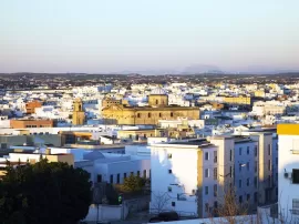 Descubre la guía turística de Chiclana de Cádiz todo lo que debes saber