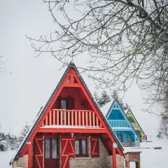 Descubre las mejores casas de madera para niños: diversión y seguridad en casa