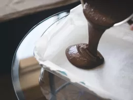 Descubre el delicioso chocolate blanco para fundir de Mercadona Tus postres quedarán perfectos