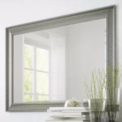Encuentra en IKEA los mejores espejos grandes de pared para decorar tu hogar